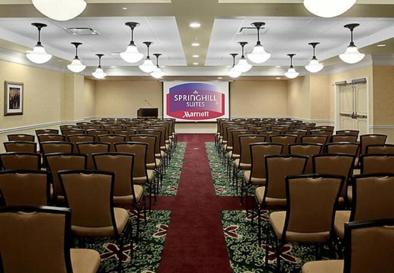 Springhill Suites Memphis Downtown Екстер'єр фото