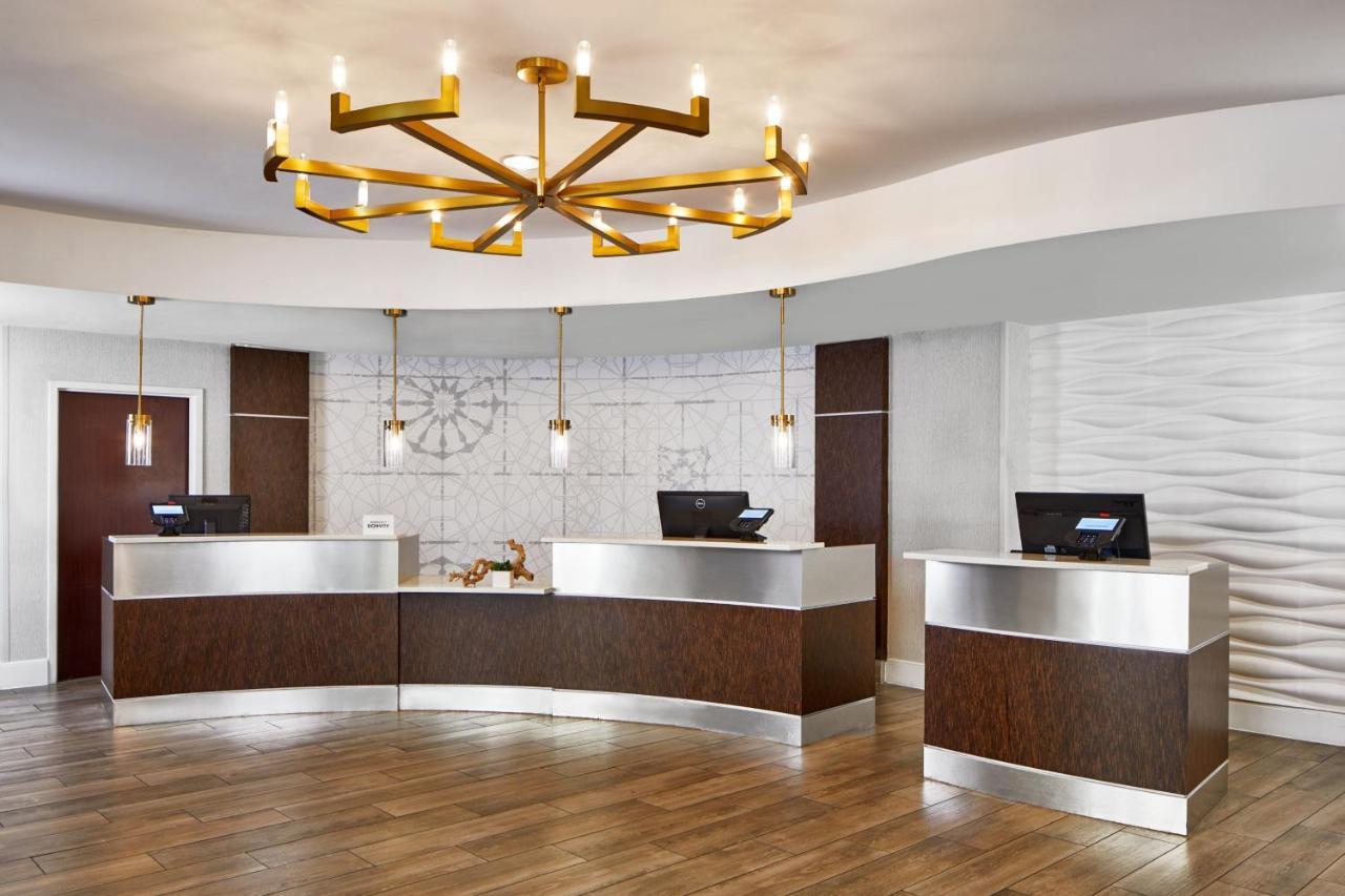 Springhill Suites Memphis Downtown Екстер'єр фото