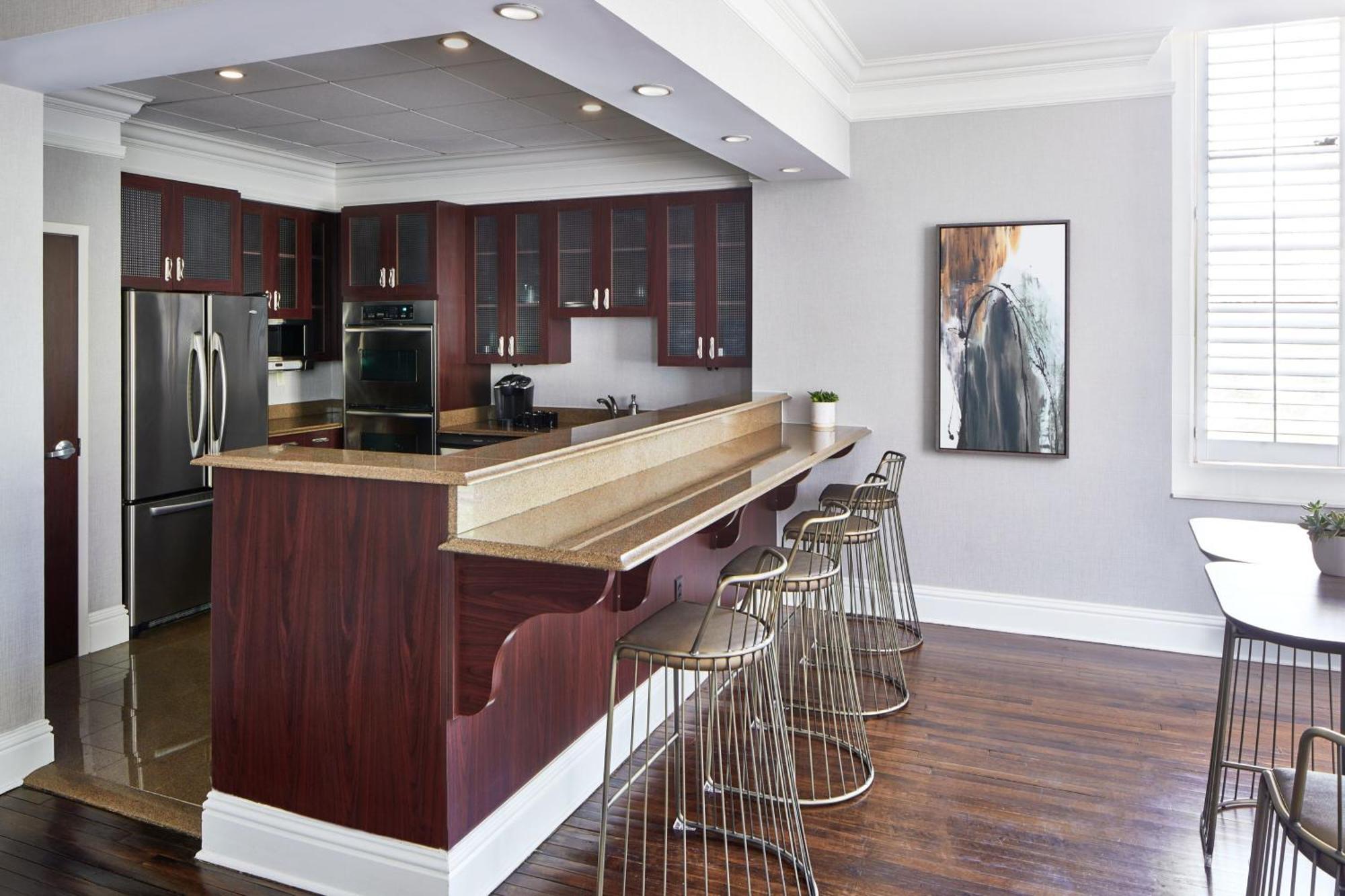 Springhill Suites Memphis Downtown Екстер'єр фото