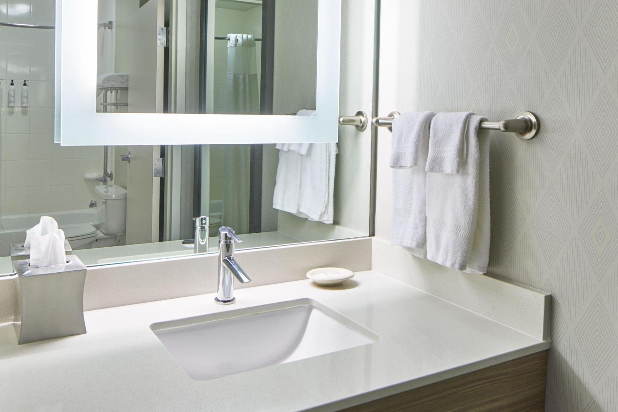 Springhill Suites Memphis Downtown Екстер'єр фото