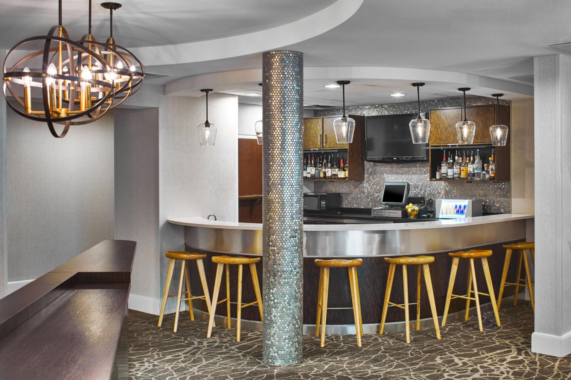Springhill Suites Memphis Downtown Екстер'єр фото