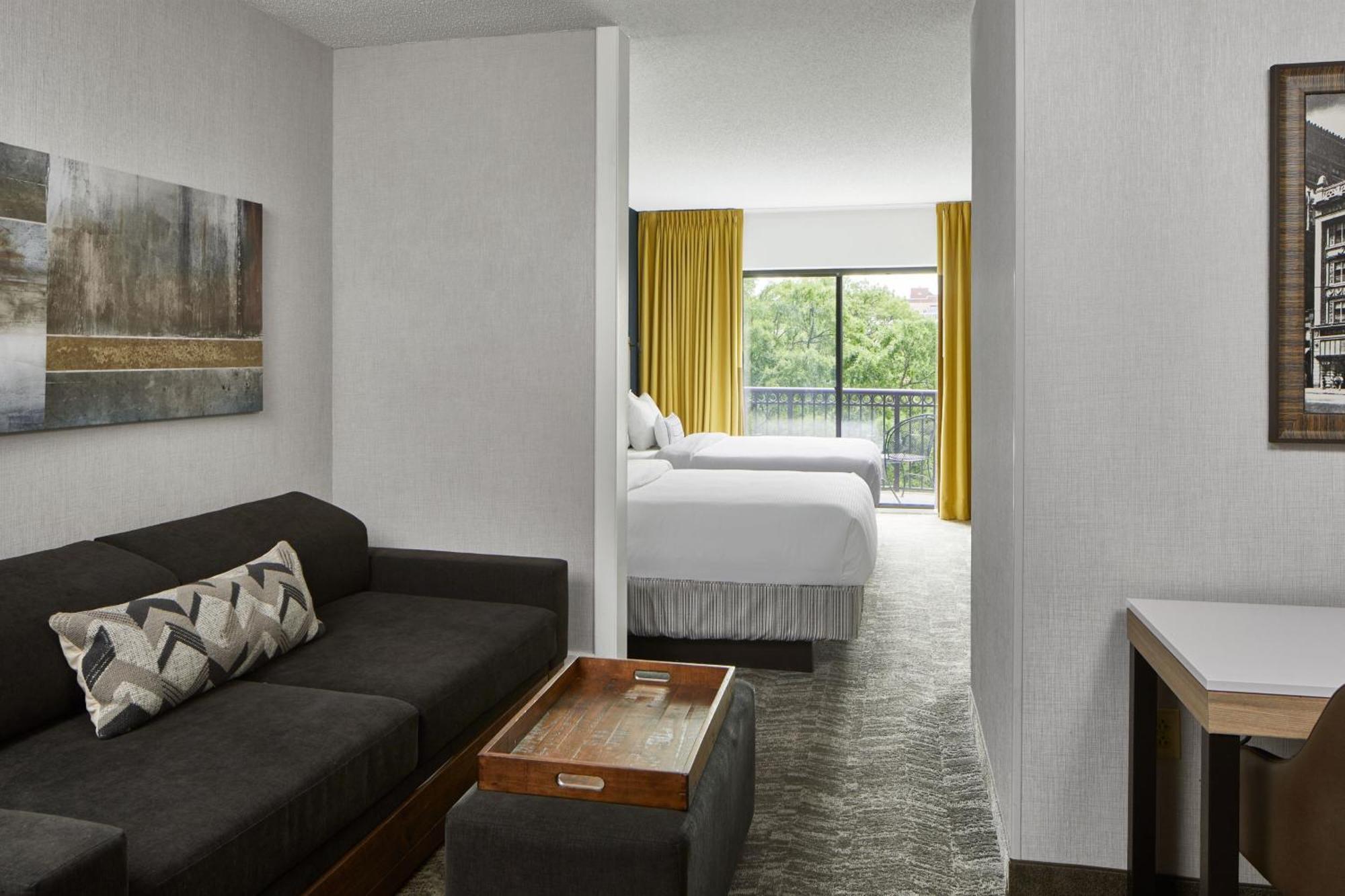 Springhill Suites Memphis Downtown Екстер'єр фото