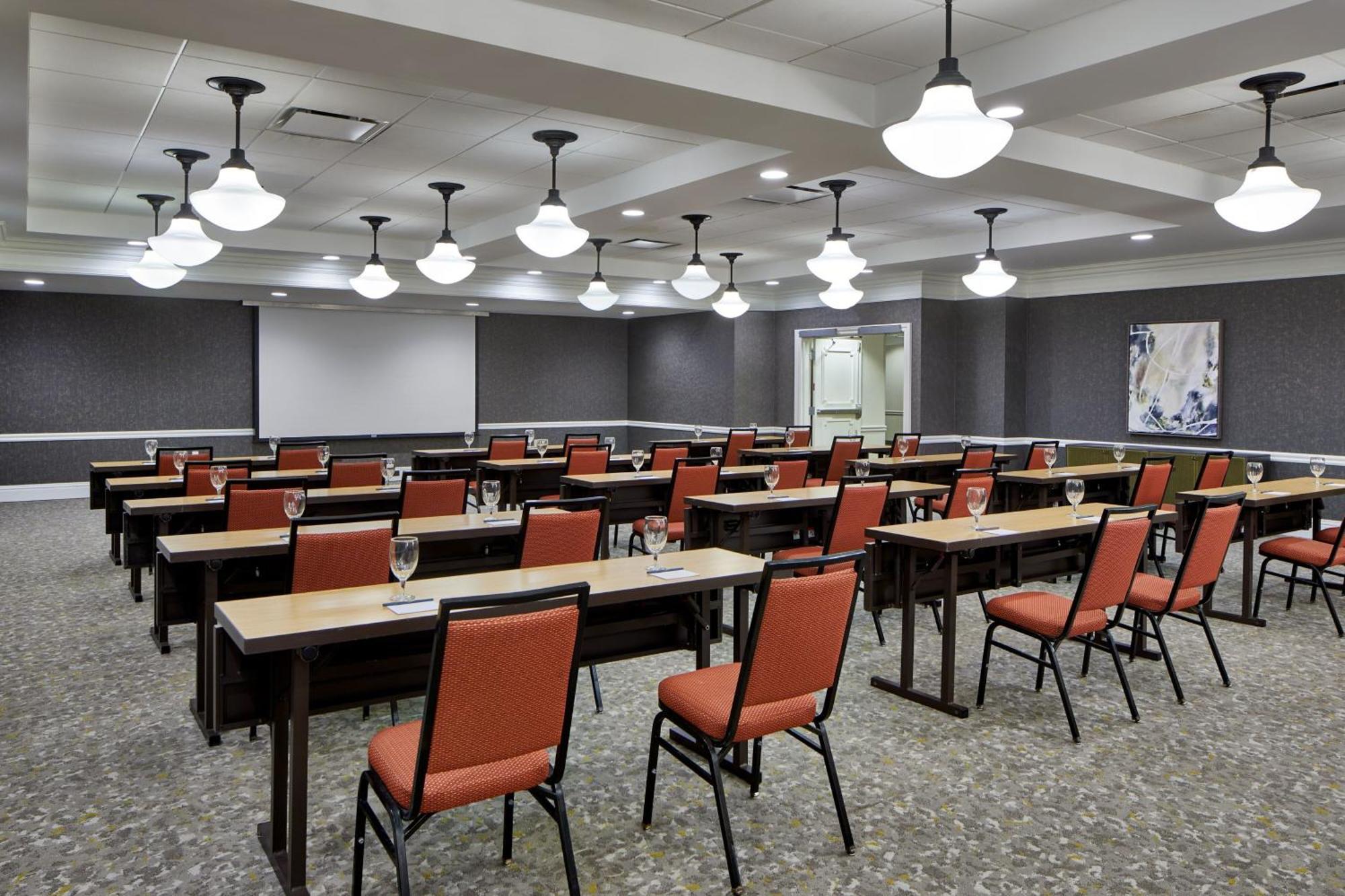 Springhill Suites Memphis Downtown Екстер'єр фото