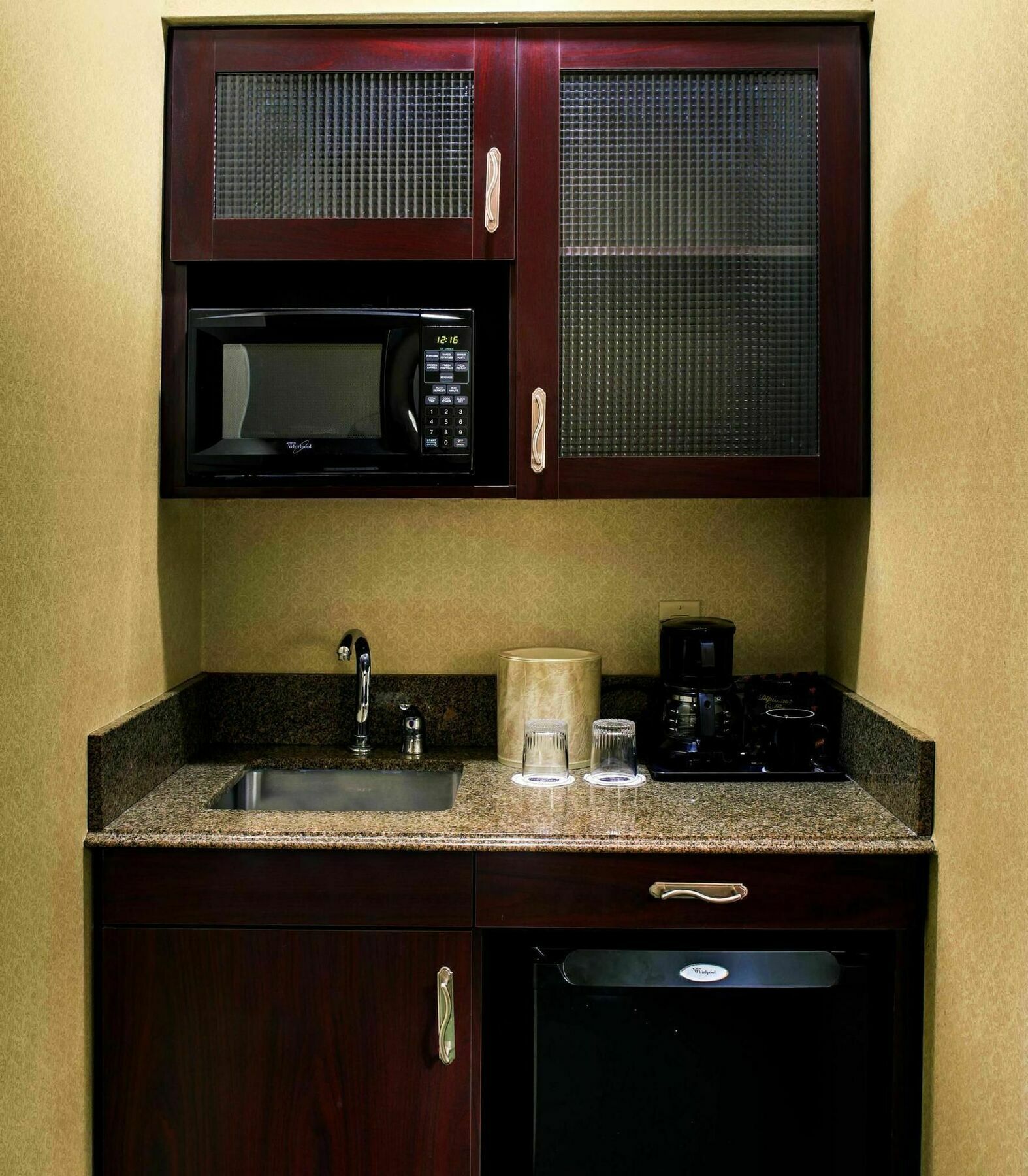 Springhill Suites Memphis Downtown Екстер'єр фото